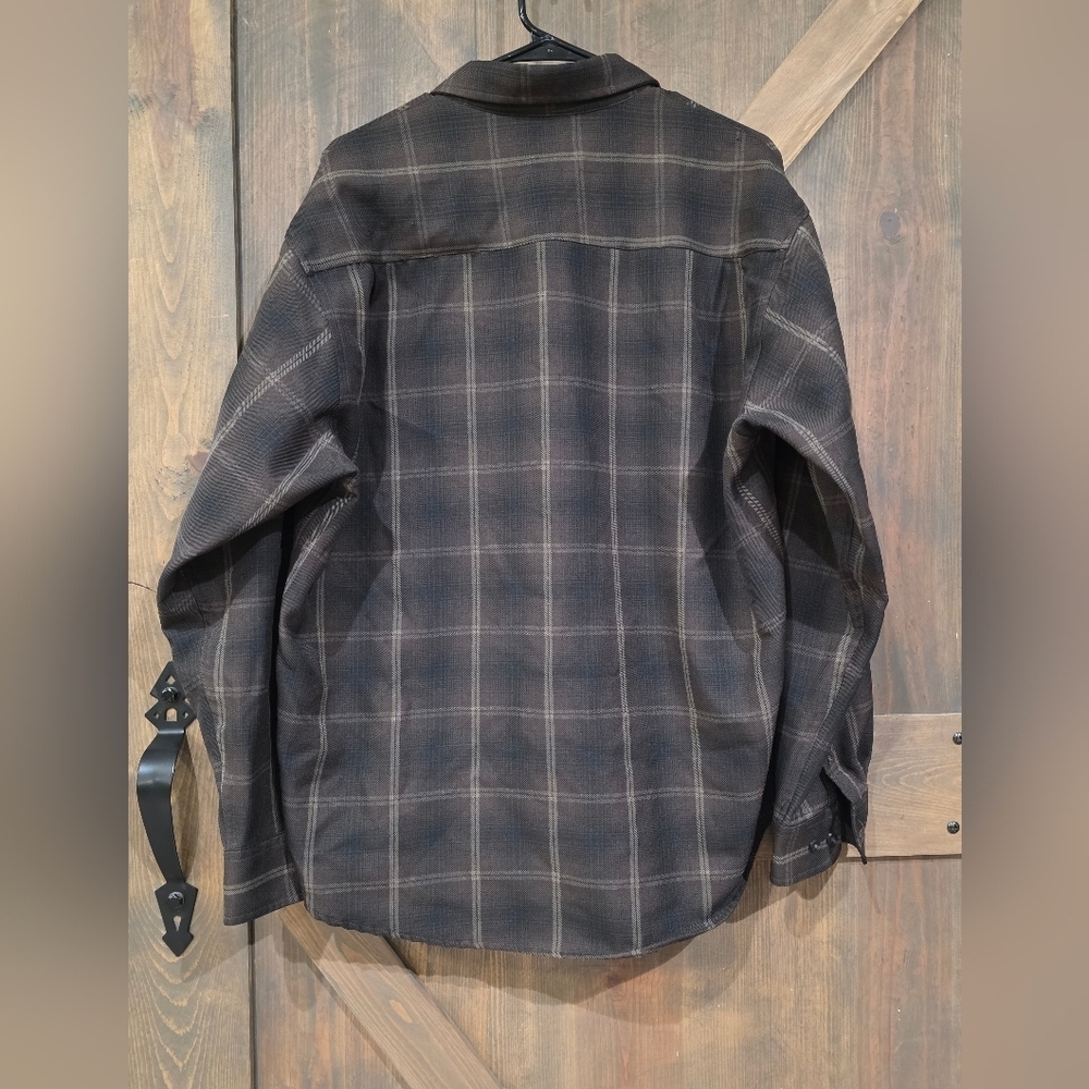 Haggar Dark Plaid Long Sleeve Button Down Mens Shirt Size XL - Picture 2 of 4